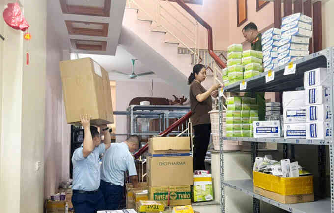 Công ty sản xuất thuốc giả bị phát hiện