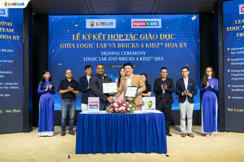 Logic Lab hợp tác Bricks 4 Kidz đưa tri thức quốc tế đến trẻ em Việt