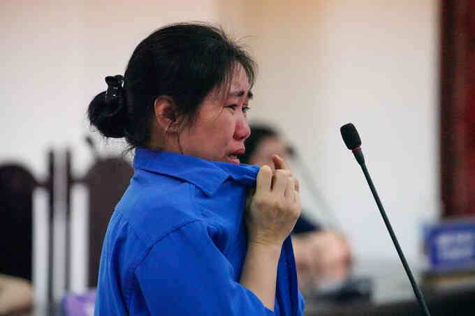 Bảo mẫu trông trẻ `chui` làm tử vong bé 11 tháng tuổi