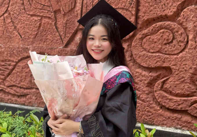 Cô gái Nùng trúng tuyển đại học số 1 Trung Quốc