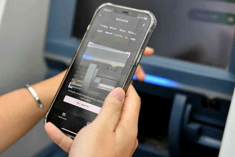 Sững sờ nhận được tin báo ngân hàng về `điểm thưởng hết hạn`