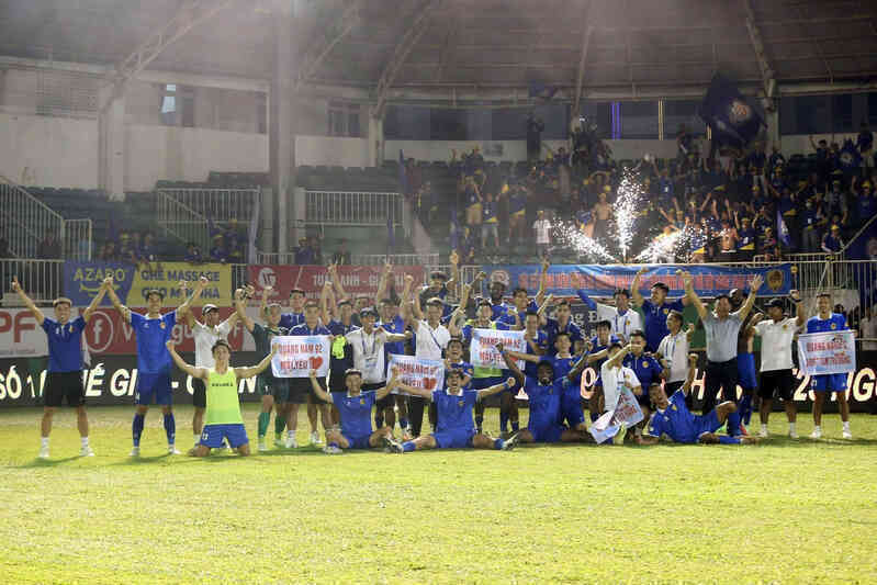 CLB Quảng Nam vẫn dự V-League, đội của Công Phượng chưa thể lên hạng