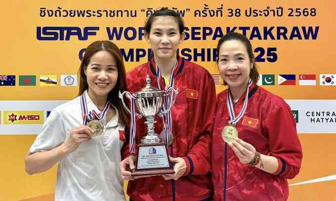 HLV Trần Thị Vui: `Việt Nam tự tin không thua dù bị dẫn sâu`