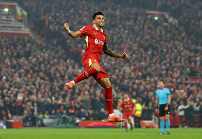 Liverpool bán tiền đạo trụ cột cho Bayern