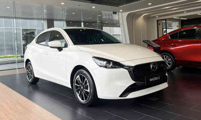 Giá Mazda2 xuống mức dưới 400 triệu đồng