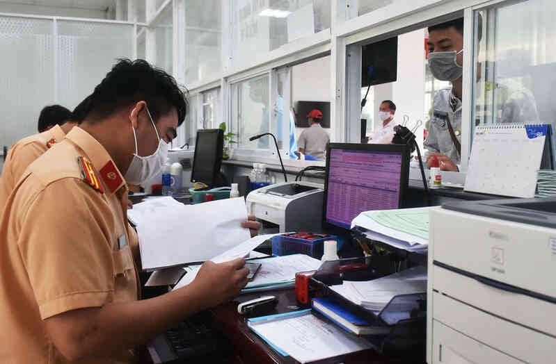Phí đăng ký ô tô ở Bình Dương, Bà Rịa - Vũng Tàu (cũ) tăng lên 20 triệu đồng