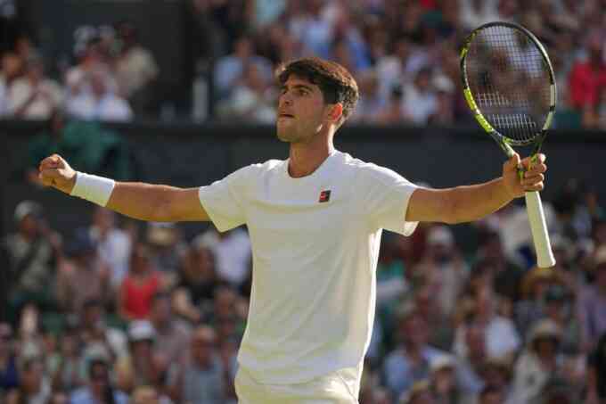 Alcaraz chờ nối dài mạch thắng ở Wimbledon