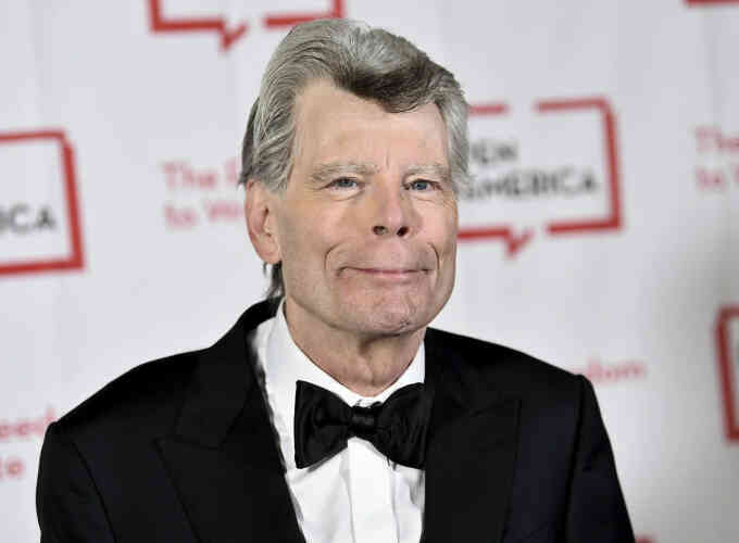 Bí quyết viết 2.000 từ mỗi ngày của Stephen King