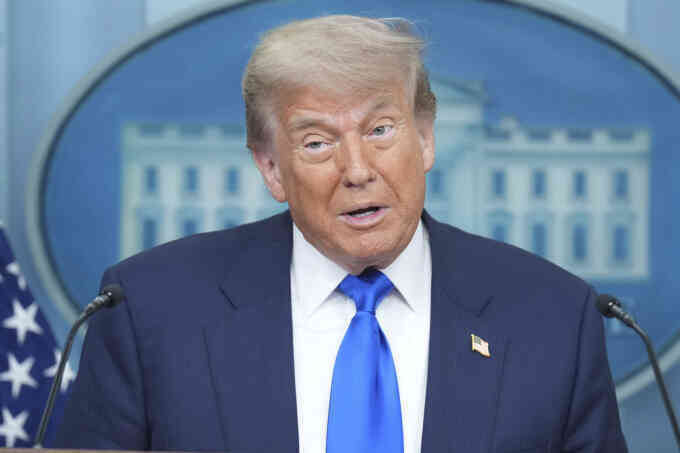 Ông Trump nói Mỹ sắp gửi thư thông báo thuế cho các nước