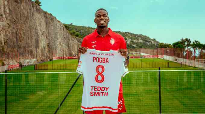 Pogba: `Nhiều cầu thủ Juventus quay lưng với tôi sau vụ dùng chất cấm`
