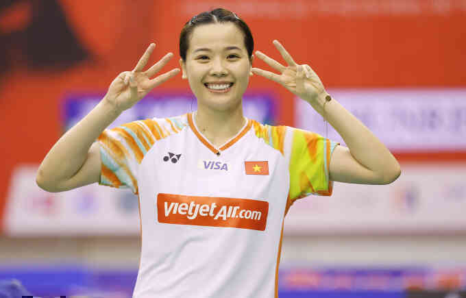 Thùy Linh ngược dòng vào tứ kết Canada Open