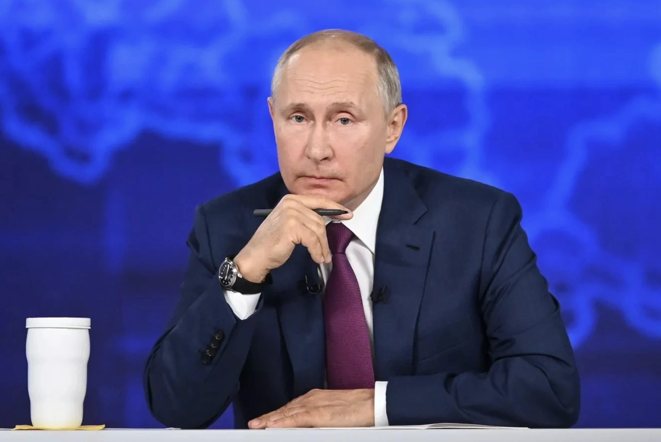 Kinh tế Nga "bên bờ vực suy thoái", Moscow tính xoay chuyển ra sao?