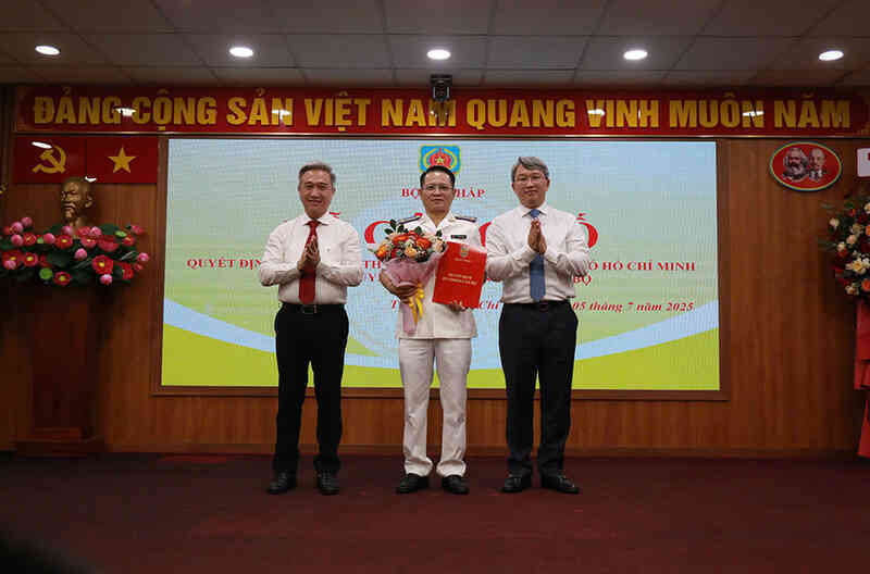 Ông Nguyễn Văn Hòa giữ chức Trưởng Thi hành án dân sự TPHCM