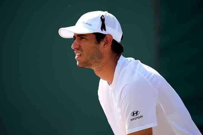 Tay vợt Wimbledon muốn mặc áo bóng đá tưởng nhớ Jota