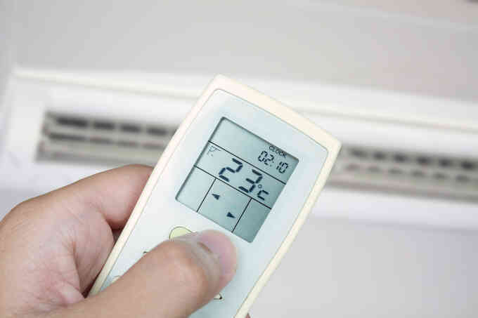 Vì sao mắc bệnh do sử dụng máy lạnh sau khi đi nắng?