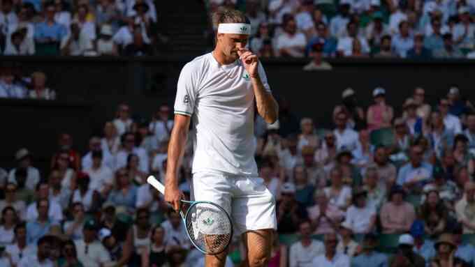 Vì sao Wimbledon lập kỷ lục hạt giống bị loại?