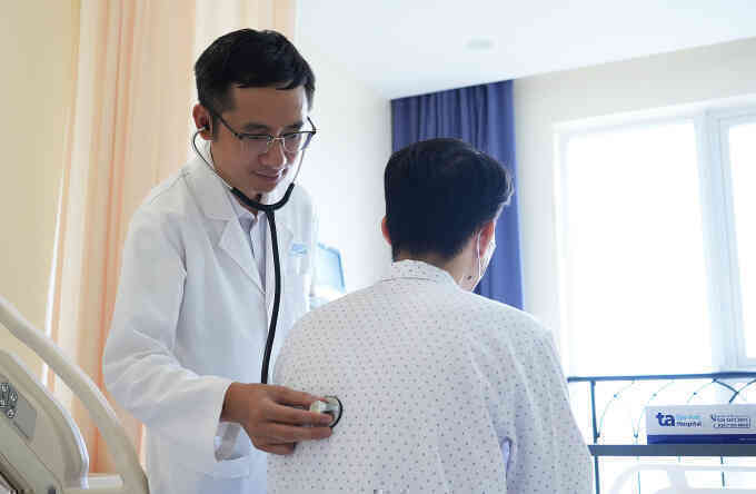Virus cúm B tấn công cơ tim thiếu niên gây viêm