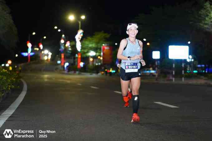 Chạy marathon sub3h20 sau tai nạn giao thông 10 ngày