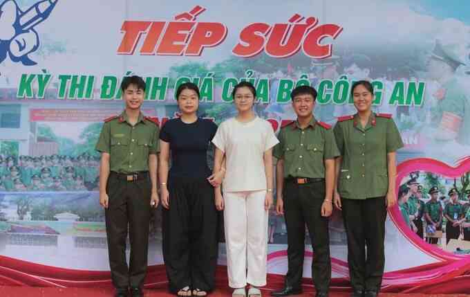 Một `chọi` 80 vào Học viện Chính trị Công an nhân dân