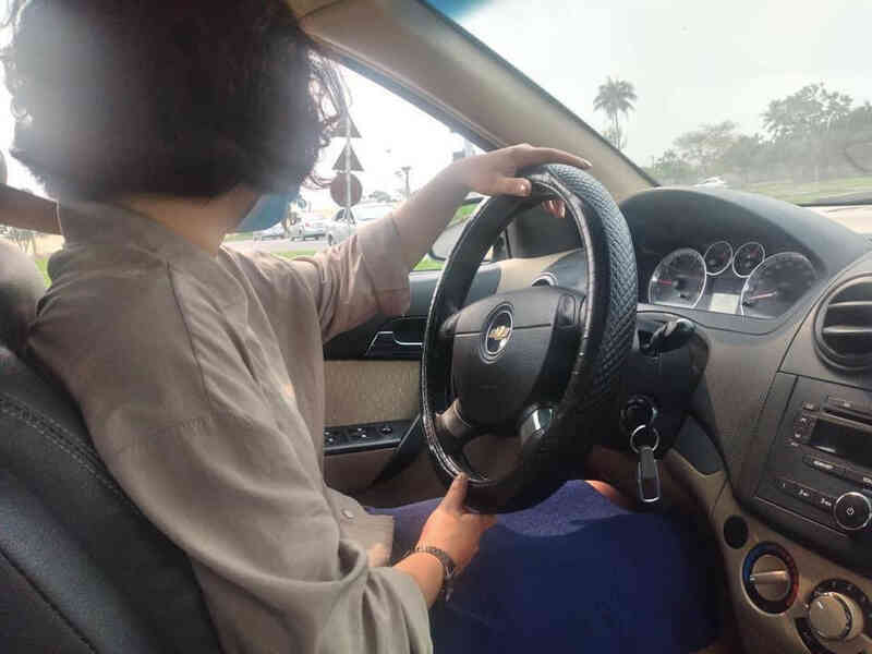 `Nếu hôm đó không kịp kéo phanh tay, tôi không dám tưởng tượng hậu quả`