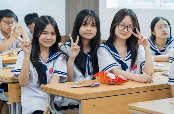 Nhiều trường tư ở Hà Nội lấy điểm chuẩn lớp 10 ngang công lập top đầu
