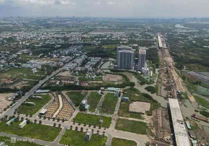 300 triệu đồng, có nên hùn vốn với người quen đầu tư đất ven TP HCM?