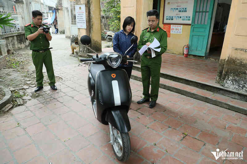 Bộ Công an thông báo số điện thoại tiếp nhận thông tin tiêu cực của cán bộ chiến sĩ
