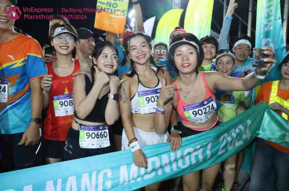Dậy sớm tập luyện giúp marathoner về đích nhanh hơn 13 phút