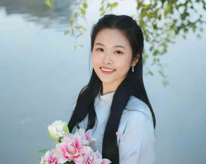 Cô gái duy nhất tốt nghiệp Sư phạm Hà Nội với điểm tuyệt đối