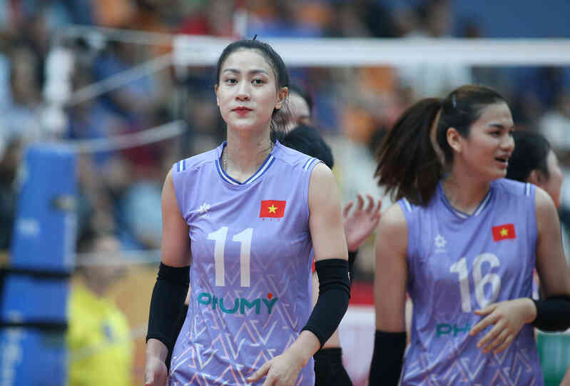 Kiều Trinh khoe ảnh đi biển cực xinh sau VTV Cup