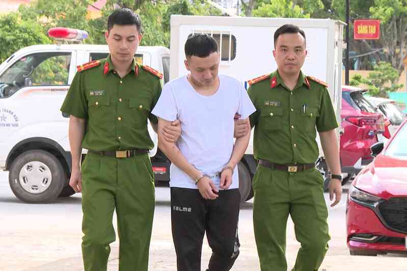 Bắt con nuôi của Tuấn “Thần Đèn”