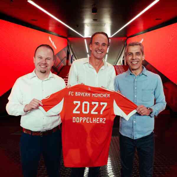 Doppelherz tài trợ FC Bayern Munich