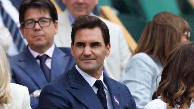 Federer gặp riêng Djokovic tại Wimbledon