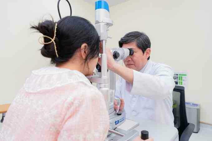 Lấy lại thị lực sau mổ cận 7 độ