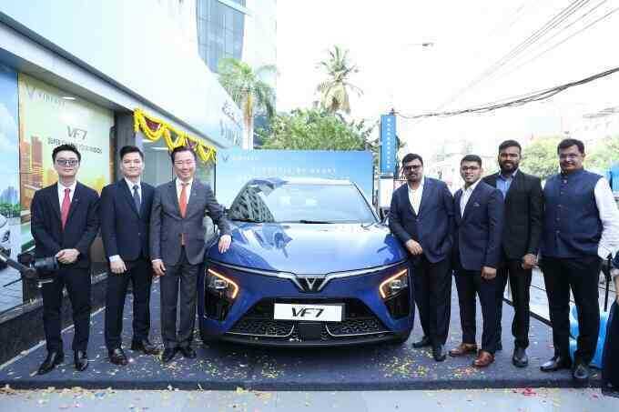 VinFast khai trương showroom lớn nhất tại Ấn Độ