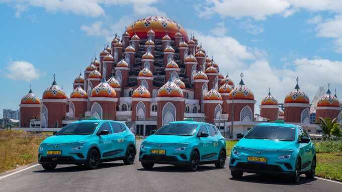 Green SM mở rộng taxi điện tại Indonesia