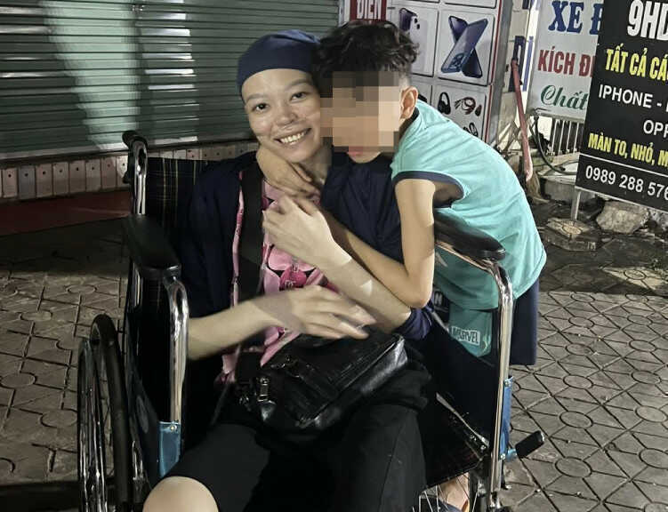 Nữ cảnh sát trẻ qua đời vì ung thư