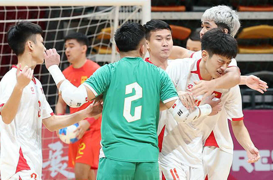Tuyển futsal Việt Nam thắng Trung Quốc 7-2 ở giải châu Á