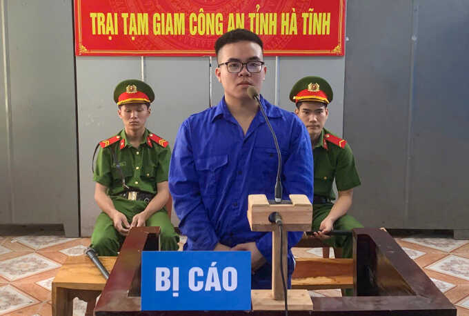 Cựu sinh viên đánh cắp hơn 7.000 thông tin cá nhân