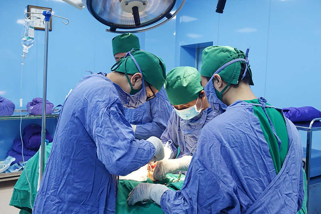 Cụ ông 86 tuổi bị ung thư vú