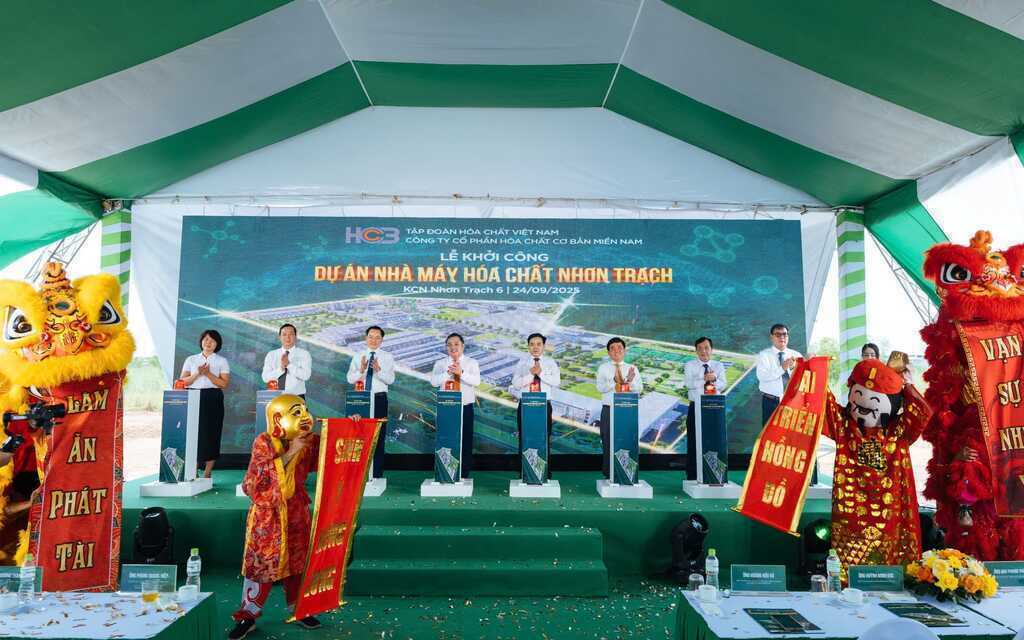 Khởi công Nhà máy Hóa chất Nhơn Trạch