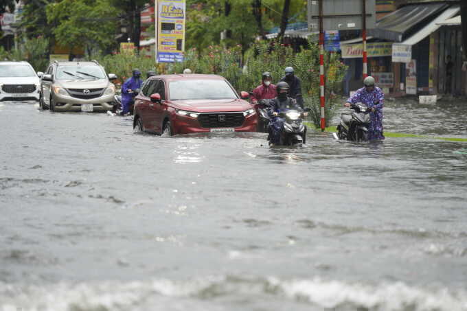 Bão Buloi cách Đà Nẵng 460 km