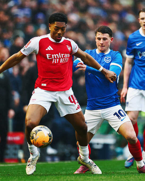 Martinelli lập hat-trick, Arsenal đại thắng ở FA Cup