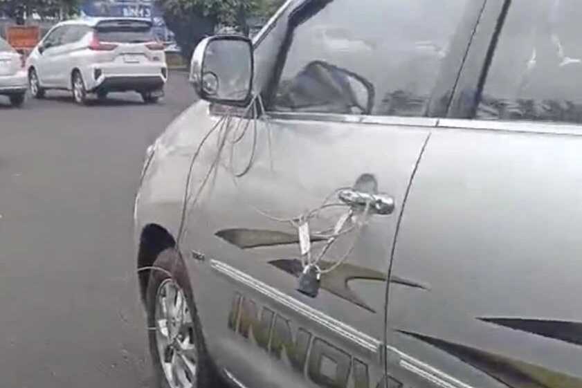 Bệnh viện vùng Tây Nguyên lên tiếng về vụ khóa ô tô của người chở bệnh nhân
