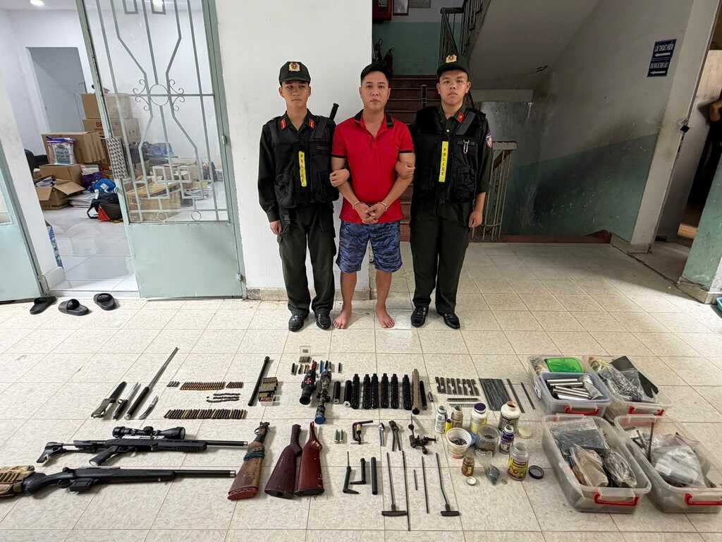 Công an TPHCM bắt trùm buôn súng liên tỉnh