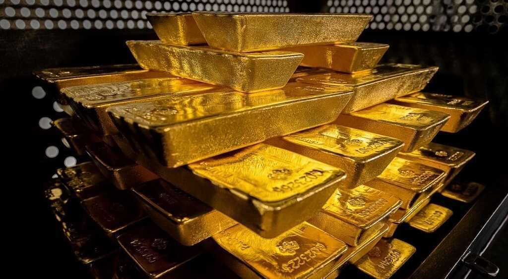 Vì sao Ba Lan "khát" vàng?