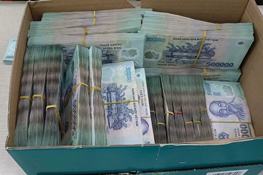 Sẽ giám định gần 8 tỷ đồng tiền mặt "đi xe khách" từ Hà Nội vào Đà Nẵng