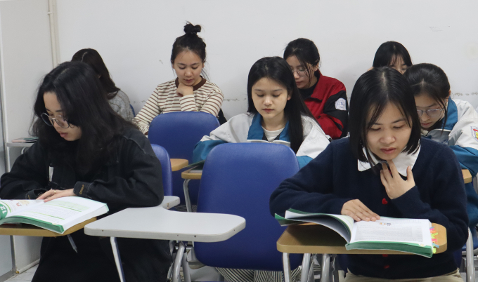 Học tiếng Trung sau giờ công sở