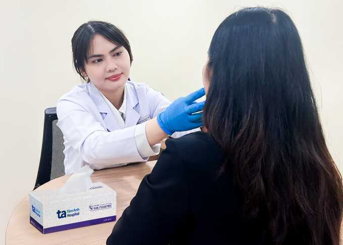 Cách chăm sóc da đơn giản cho ngày Tết