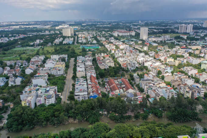 Nhiều đại gia địa ốc thắng lớn